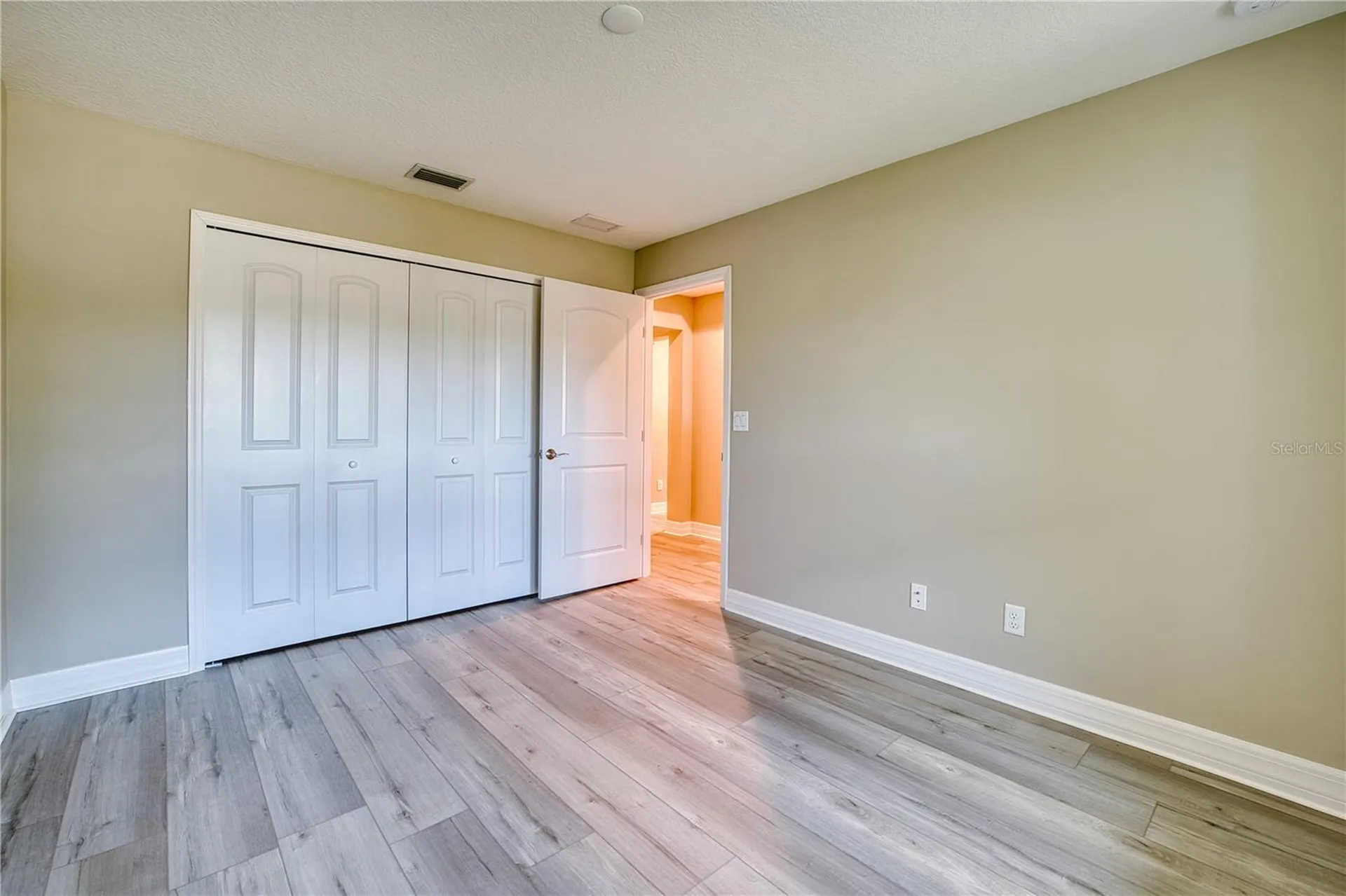 1183 Cedar Avenue Englewood FL 34223