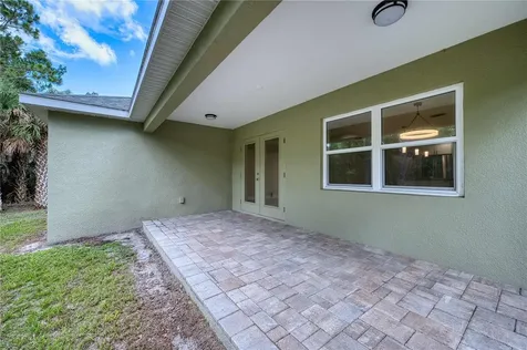 1183 Cedar Avenue Englewood FL 34223