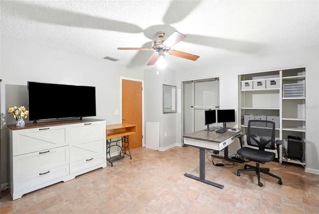 6300 86th Avenue N Pinellas Park FL 33782