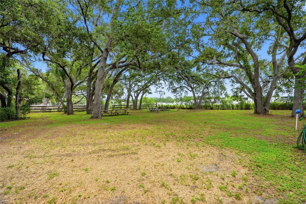 6300 86th Avenue N Pinellas Park FL 33782