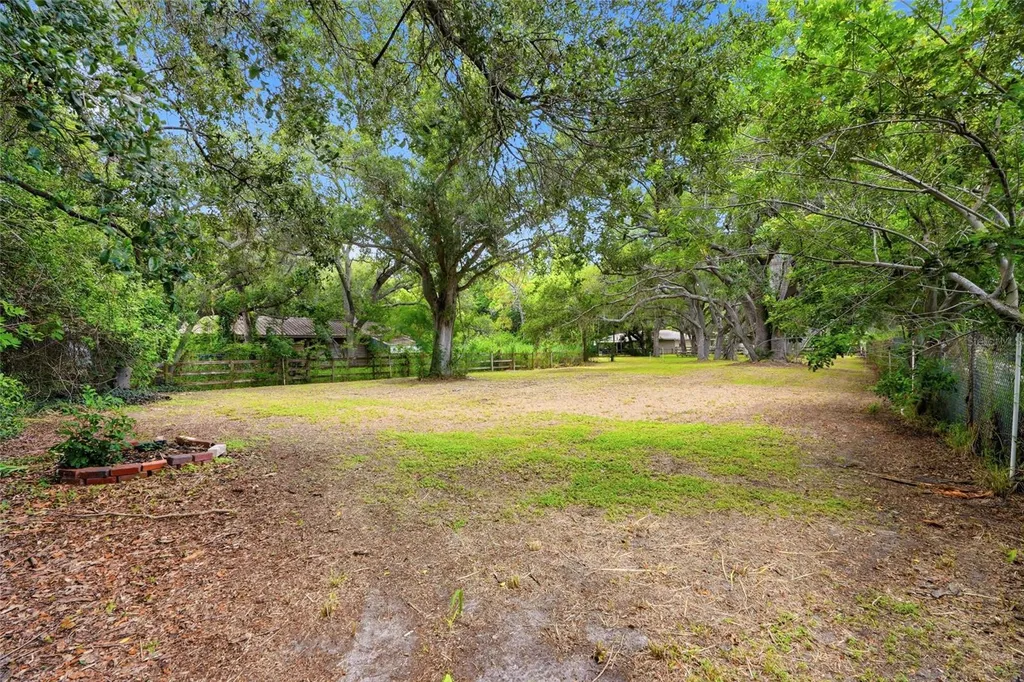 6300 86th Avenue N Pinellas Park FL 33782
