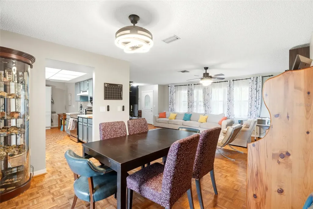 6300 86th Avenue N Pinellas Park FL 33782