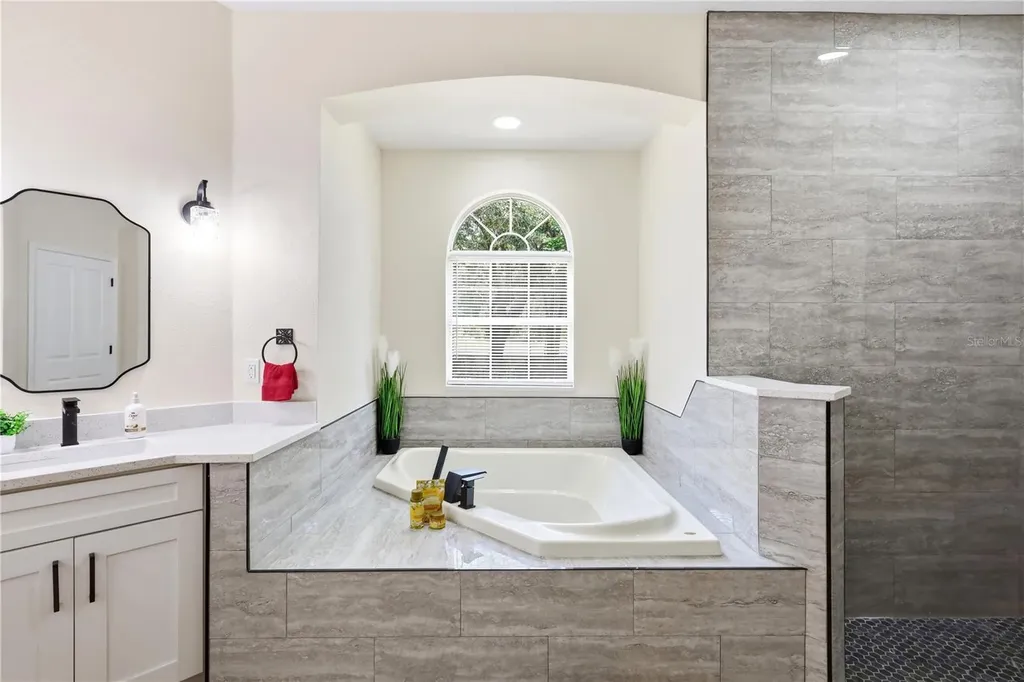 5042 N Peppermint Drive Beverly Hills FL 34465