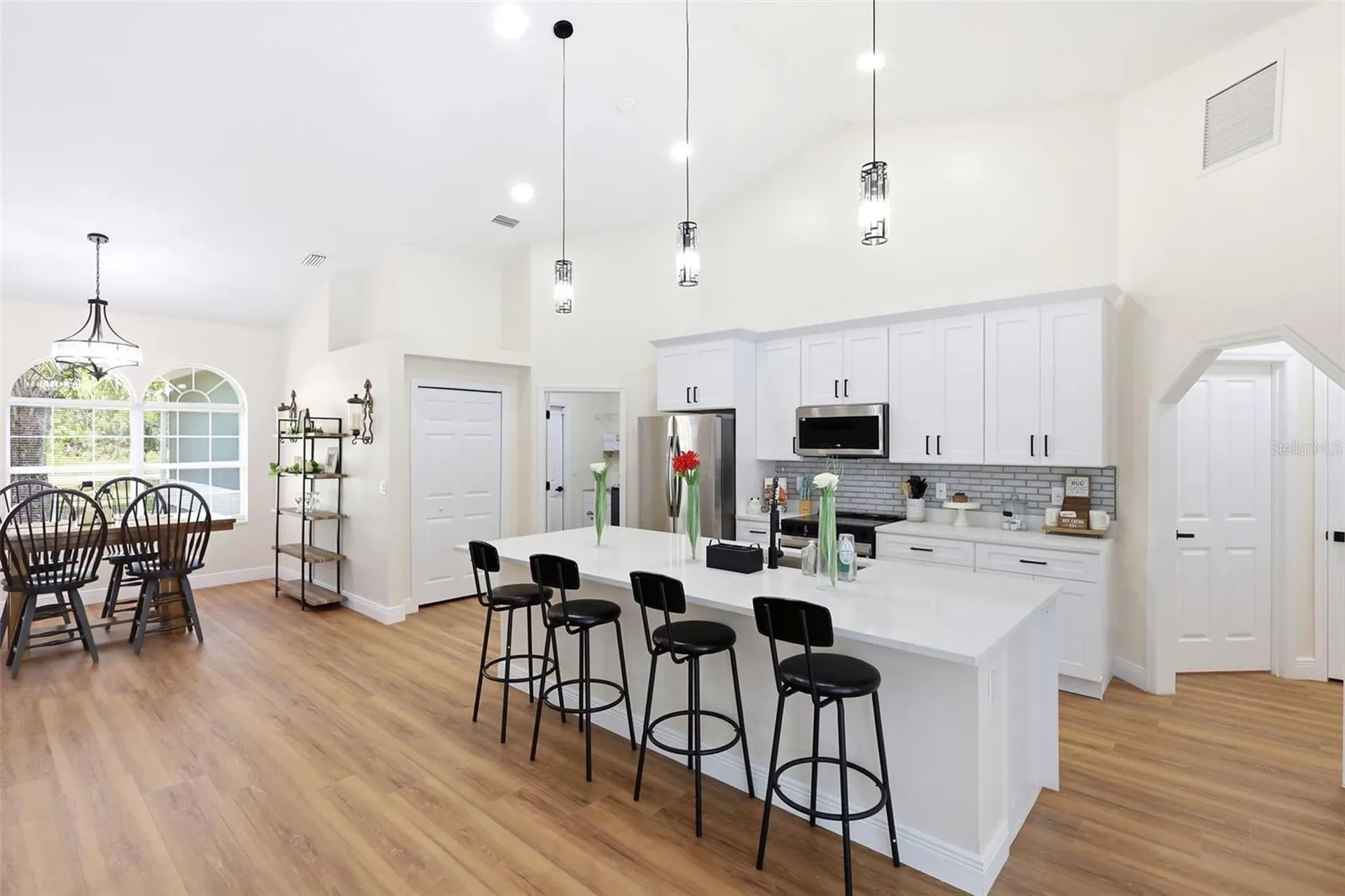 5042 N Peppermint Drive Beverly Hills FL 34465