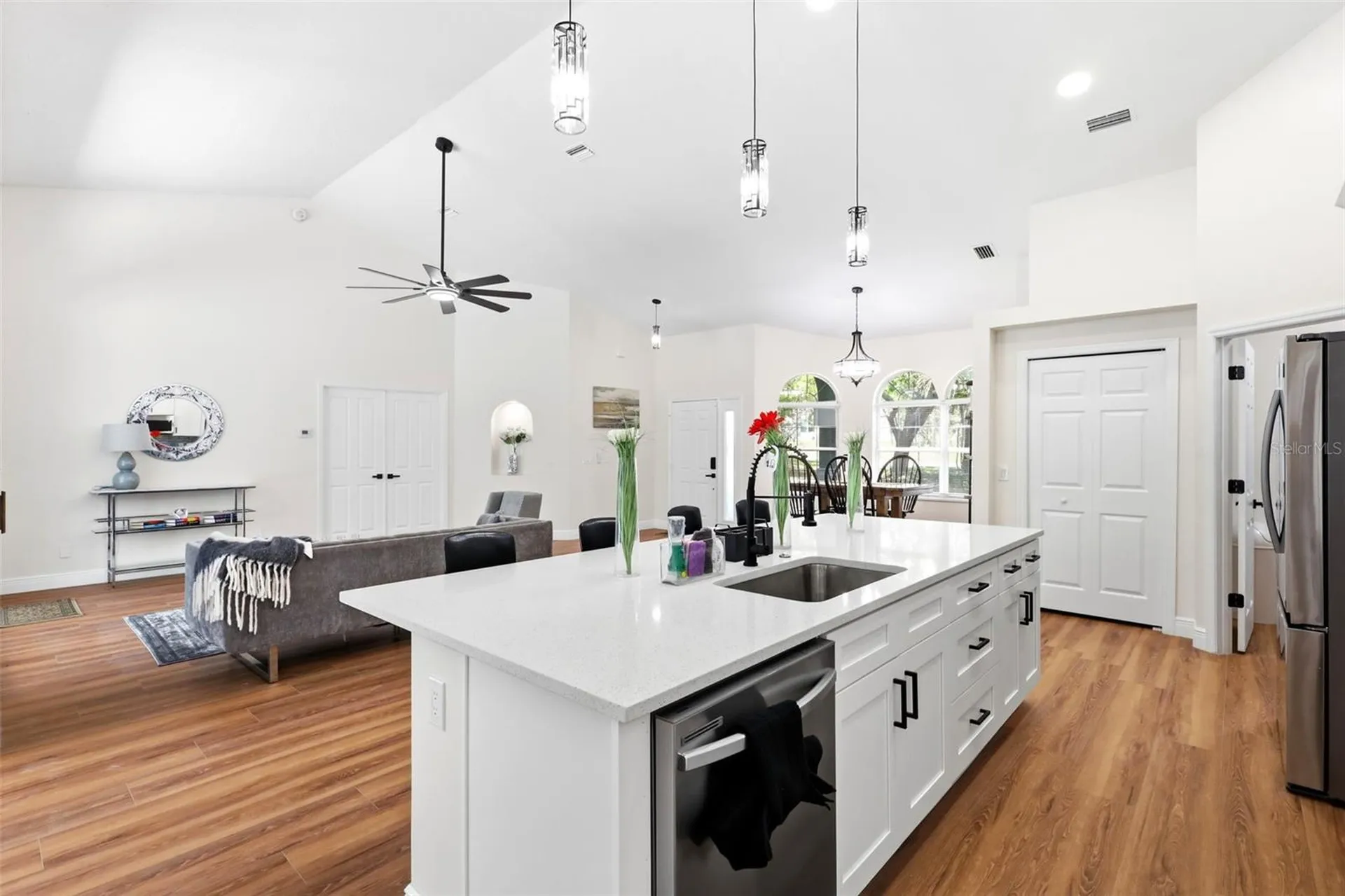 5042 N Peppermint Drive Beverly Hills FL 34465