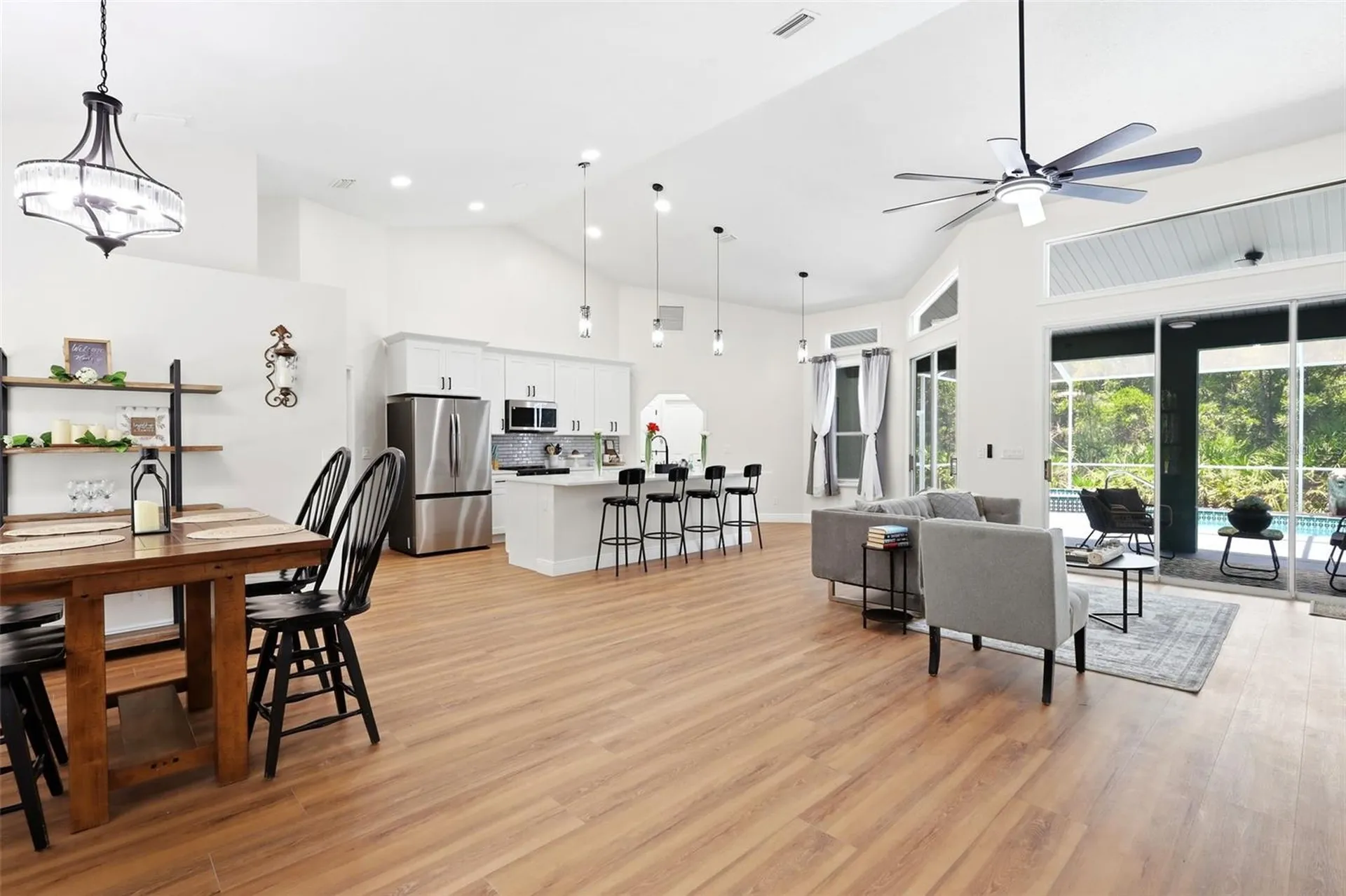 5042 N Peppermint Drive Beverly Hills FL 34465