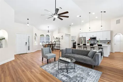 5042 N Peppermint Drive Beverly Hills FL 34465