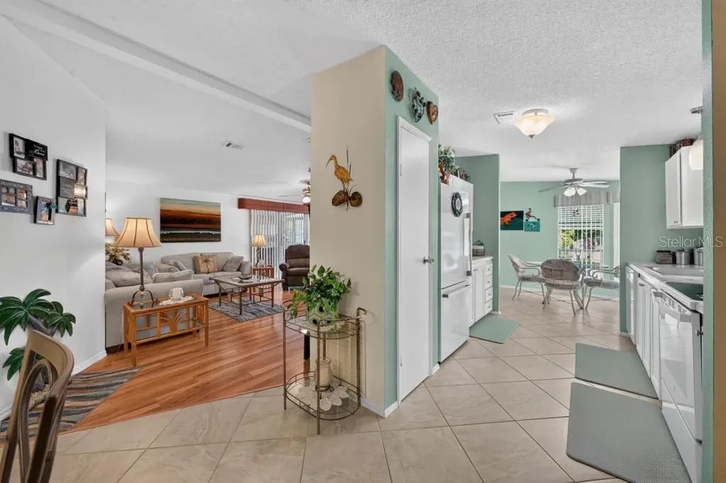 1226 Pompano Lane Lady Lake FL 32159