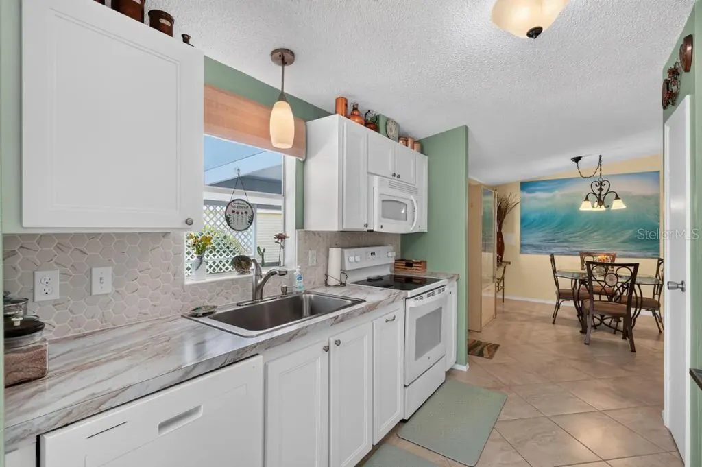 1226 Pompano Lane Lady Lake FL 32159