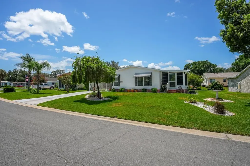 1226 Pompano Lane Lady Lake FL 32159