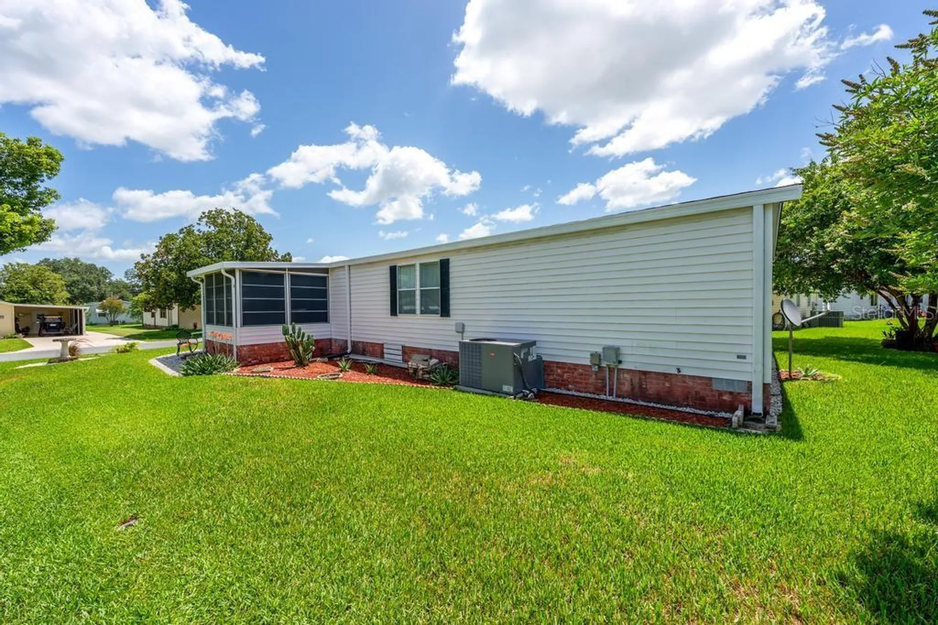 1226 Pompano Lane Lady Lake FL 32159