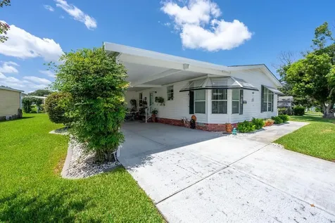 1226 Pompano Lane Lady Lake FL 32159