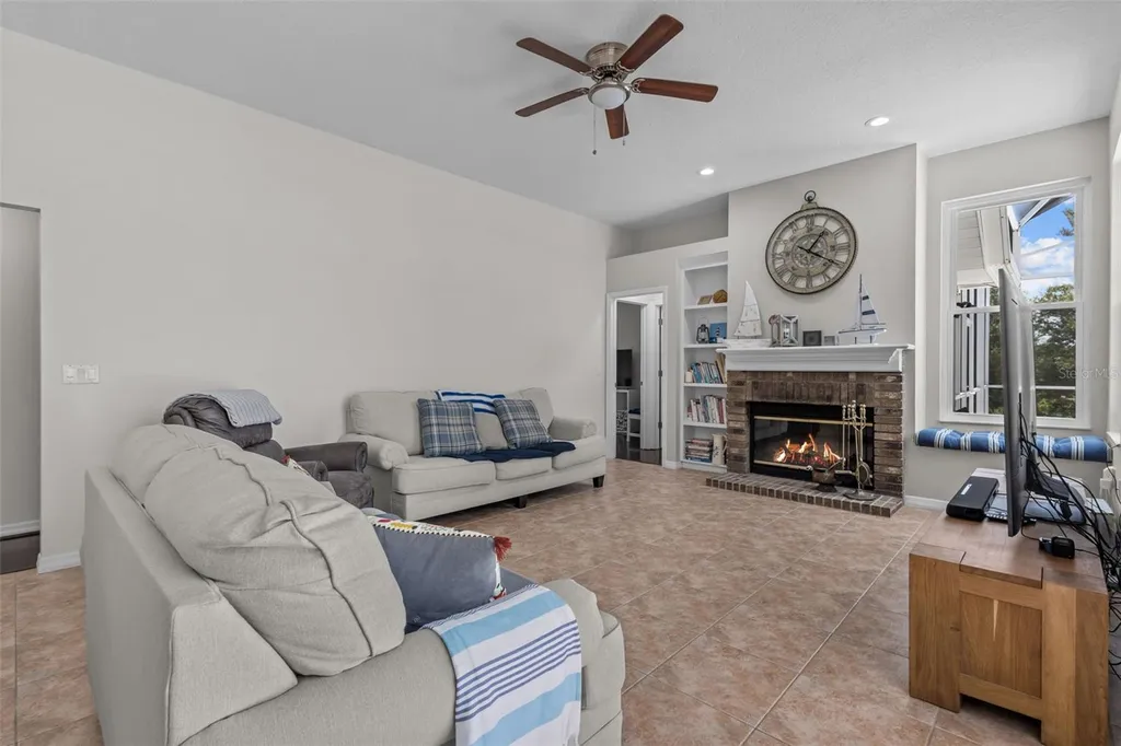 4305 Gentrice Drive Valrico FL 33596