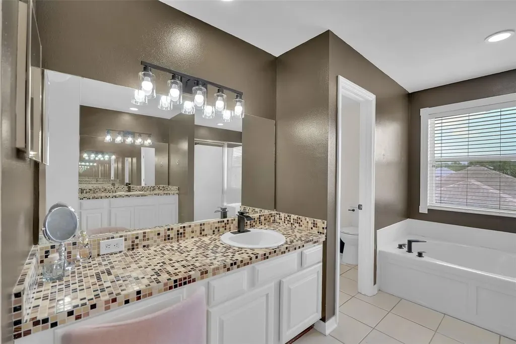 1250 Loretto Circle Odessa FL 33556