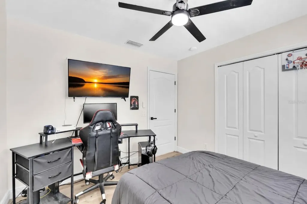 1250 Loretto Circle Odessa FL 33556