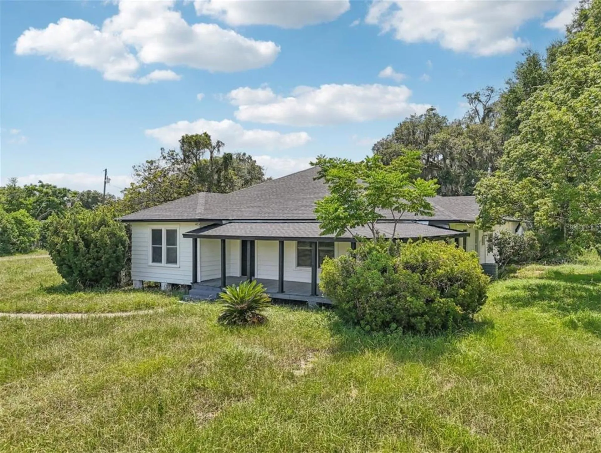 41333 State Road 19 Umatilla FL 32784