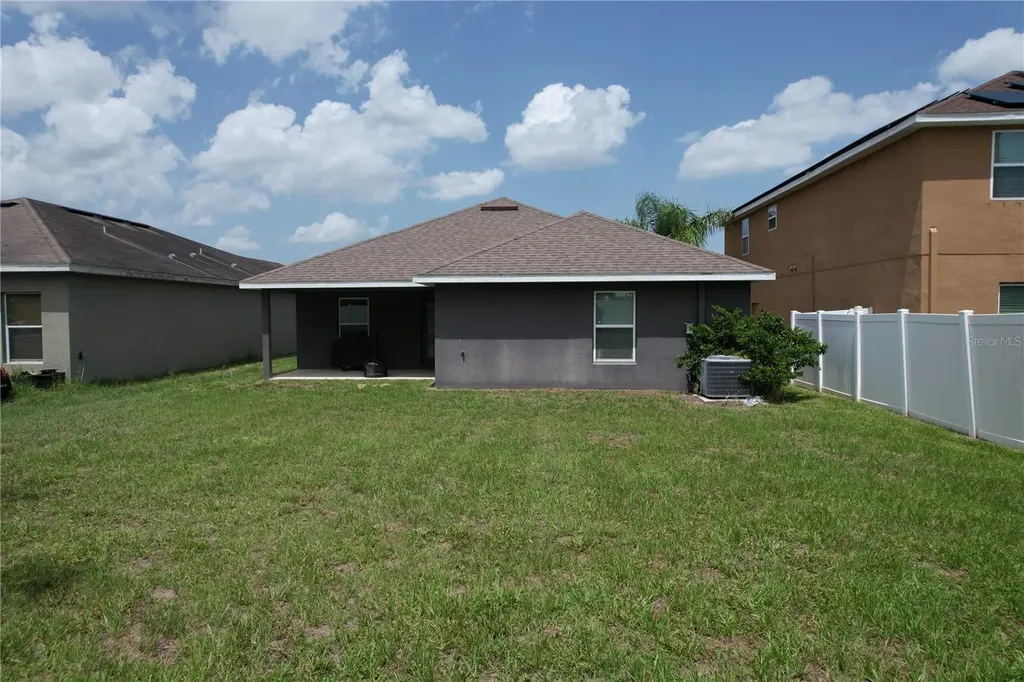 14450 Haddon Mist Drive Wimauma FL 33598