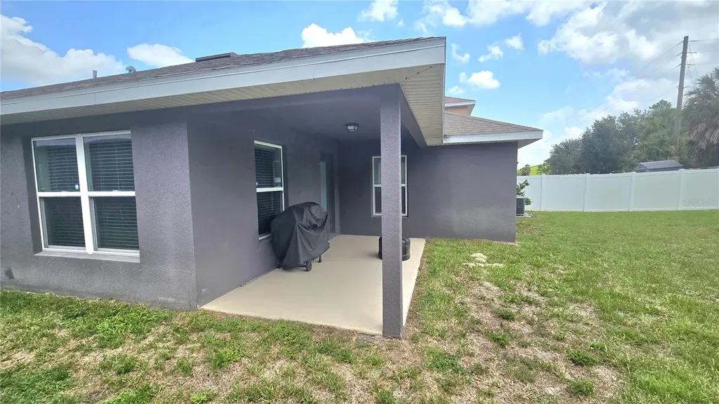 14450 Haddon Mist Drive Wimauma FL 33598