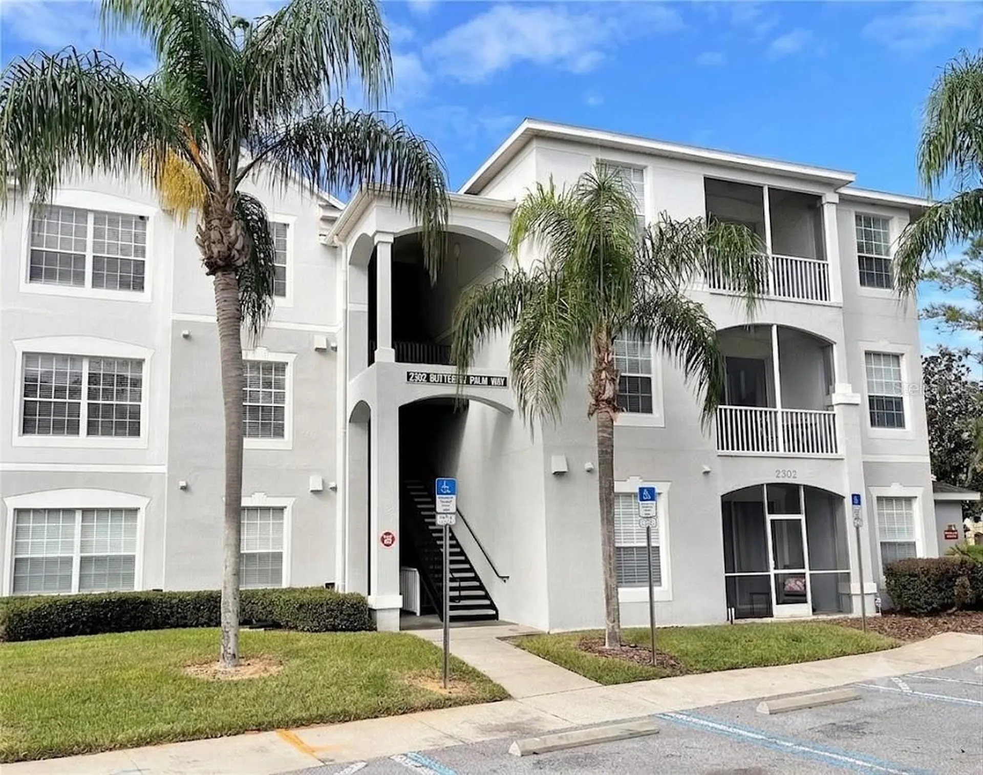 2302 Butterfly Palm Way Kissimmee FL 34747