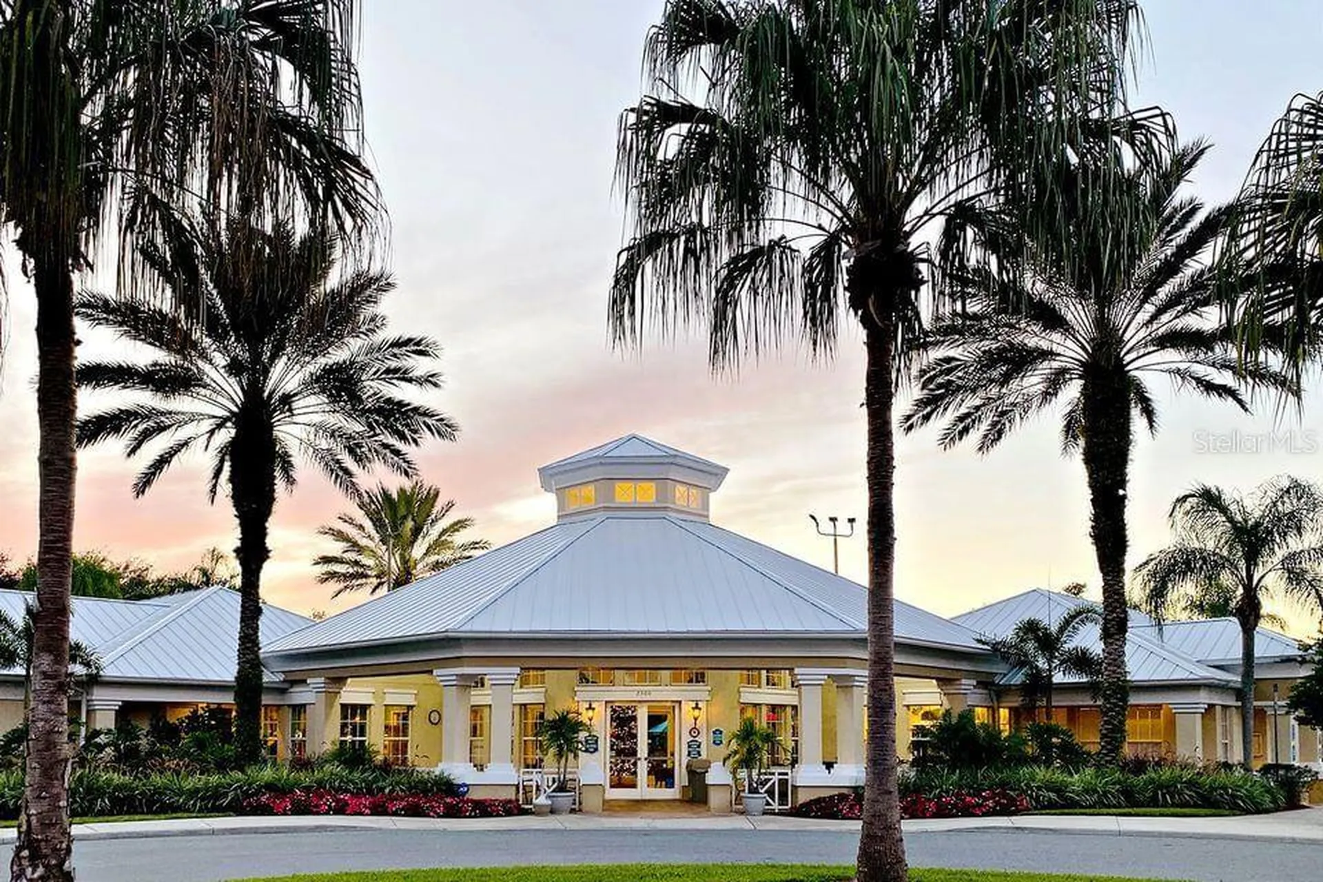 2302 Butterfly Palm Way Kissimmee FL 34747