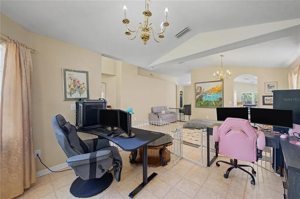 4756 Whispering Wind Avenue Tampa FL 33614