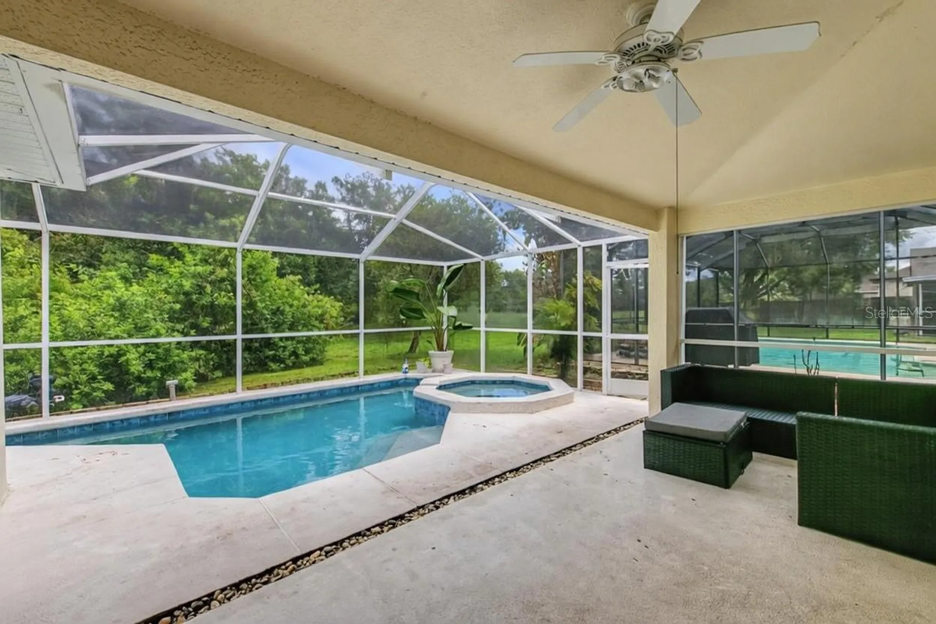 4756 Whispering Wind Avenue Tampa FL 33614