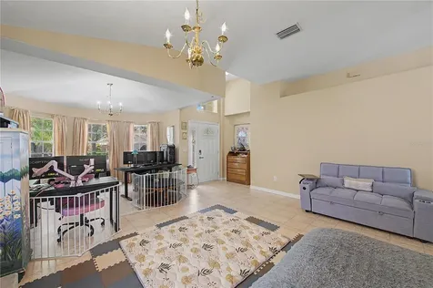 4756 Whispering Wind Avenue Tampa FL 33614