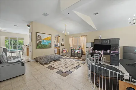 4756 Whispering Wind Avenue Tampa FL 33614