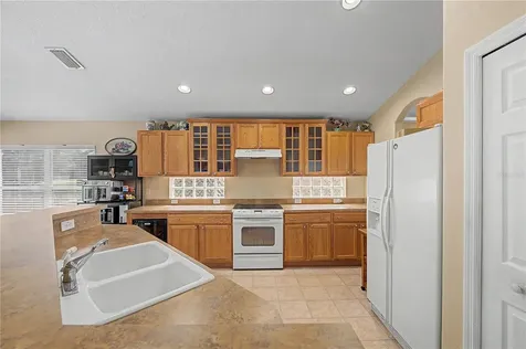 4756 Whispering Wind Avenue Tampa FL 33614