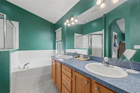 4756 Whispering Wind Avenue Tampa FL 33614