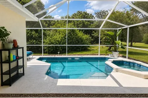 4756 Whispering Wind Avenue Tampa FL 33614