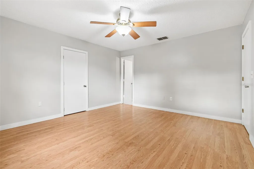 336 Corbett Road Lithia FL 33547