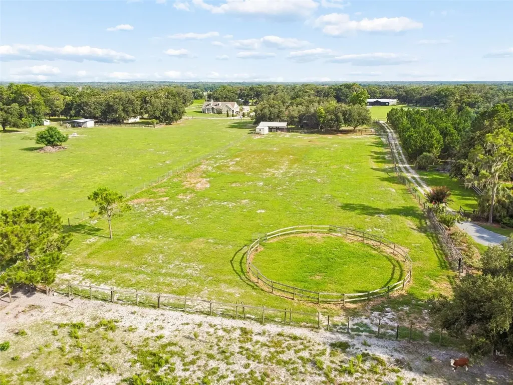 336 Corbett Road Lithia FL 33547