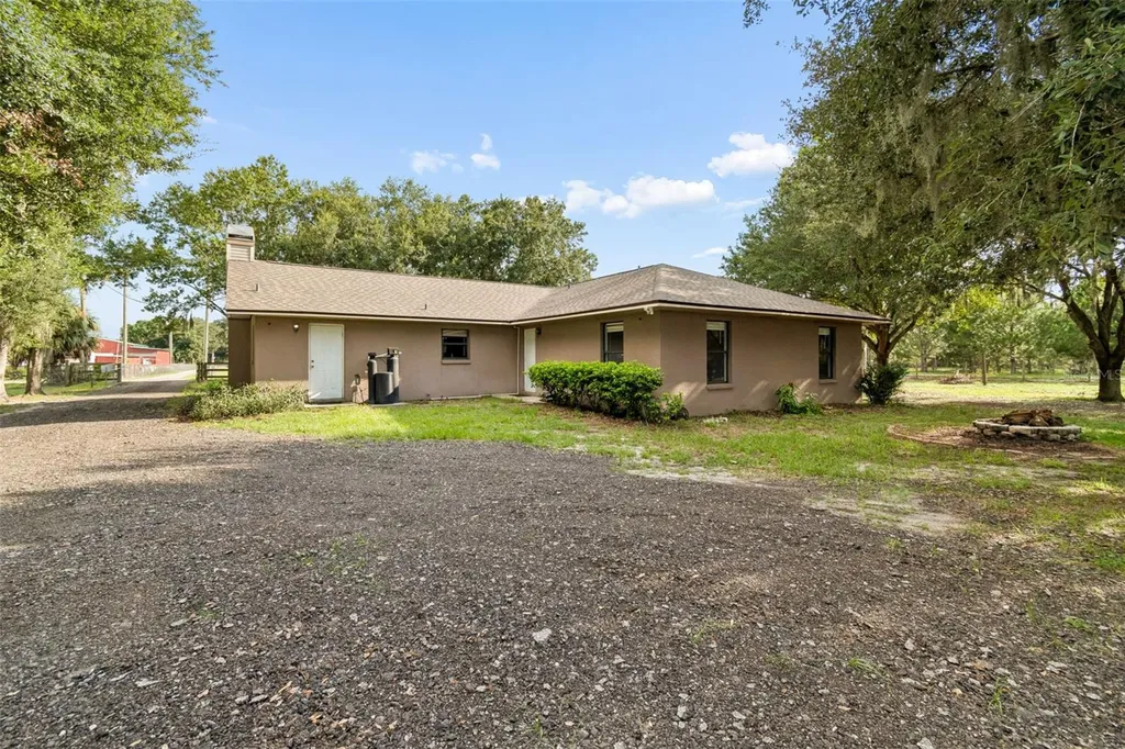 336 Corbett Road Lithia FL 33547