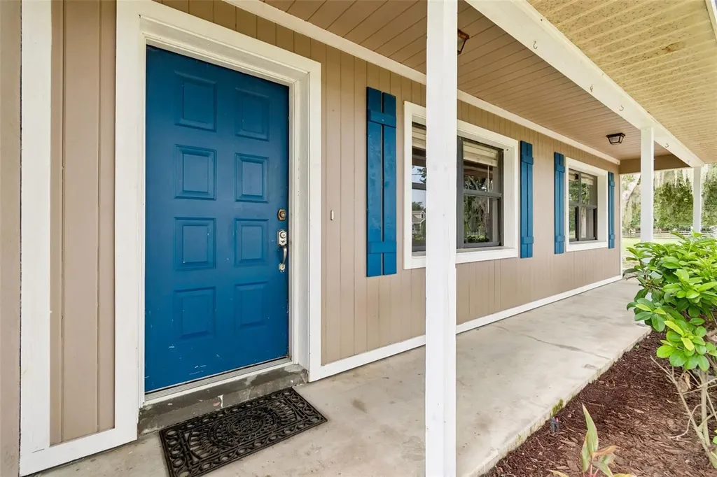 336 Corbett Road Lithia FL 33547