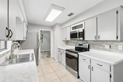 336 Corbett Road Lithia FL 33547