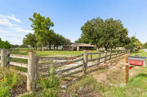 336 Corbett Road Lithia FL 33547