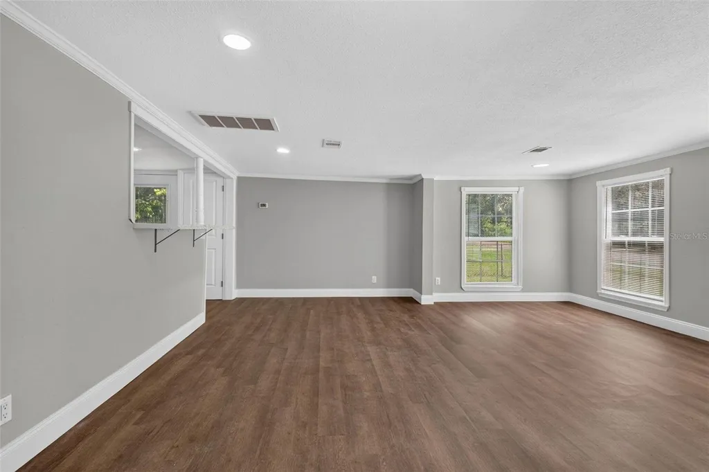 925 Adrian Court Lakeland FL 33801