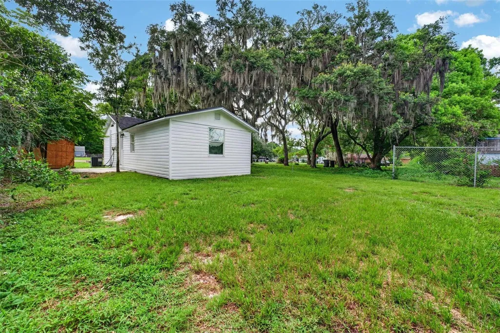925 Adrian Court Lakeland FL 33801