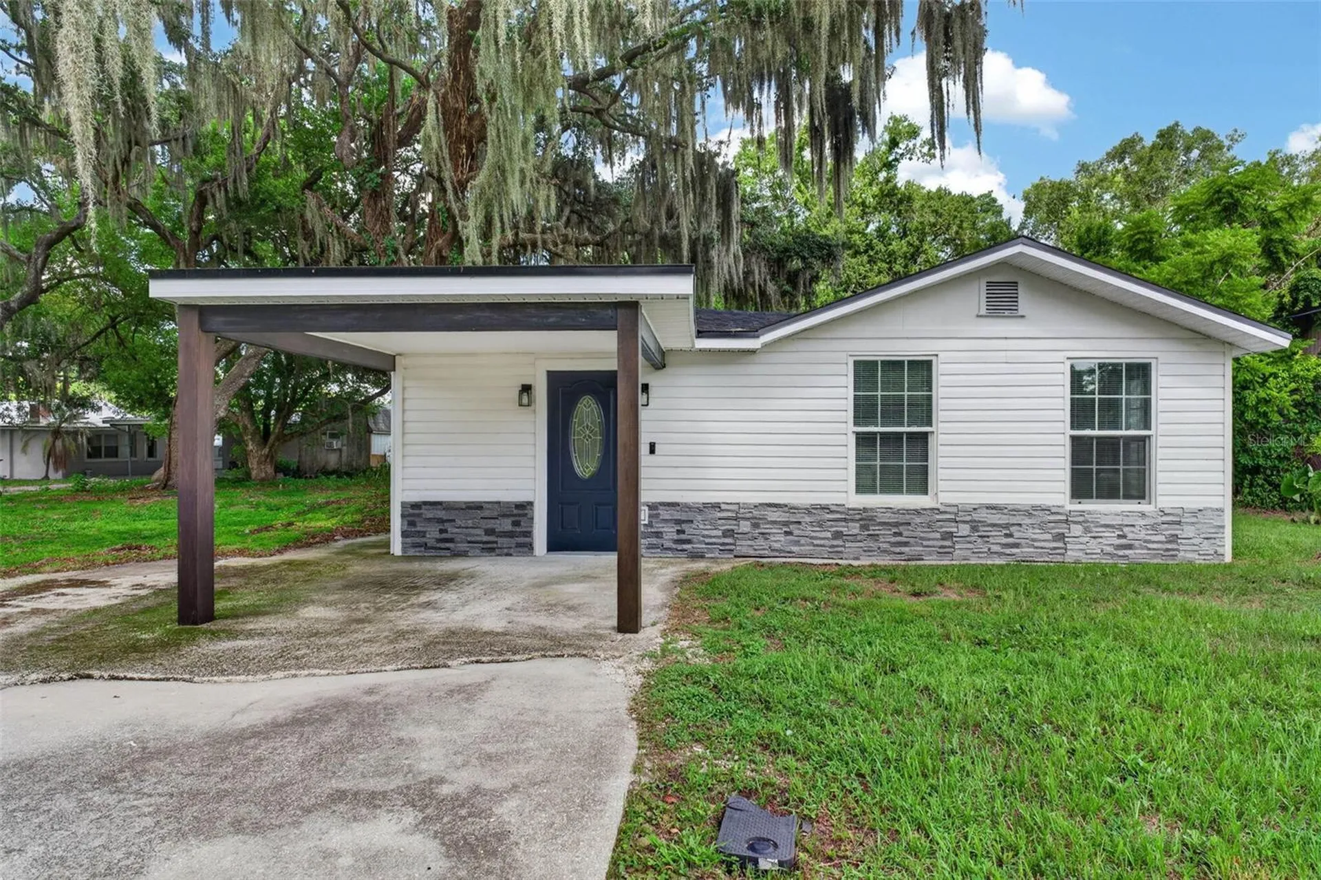 925 Adrian Court Lakeland FL 33801