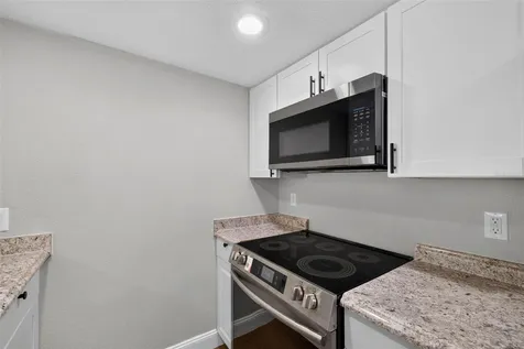 925 Adrian Court Lakeland FL 33801