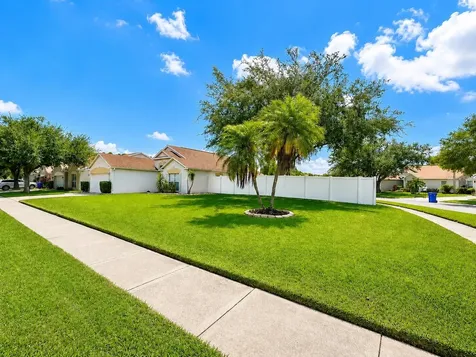4201 Pine Isle Drive Lutz FL 33558