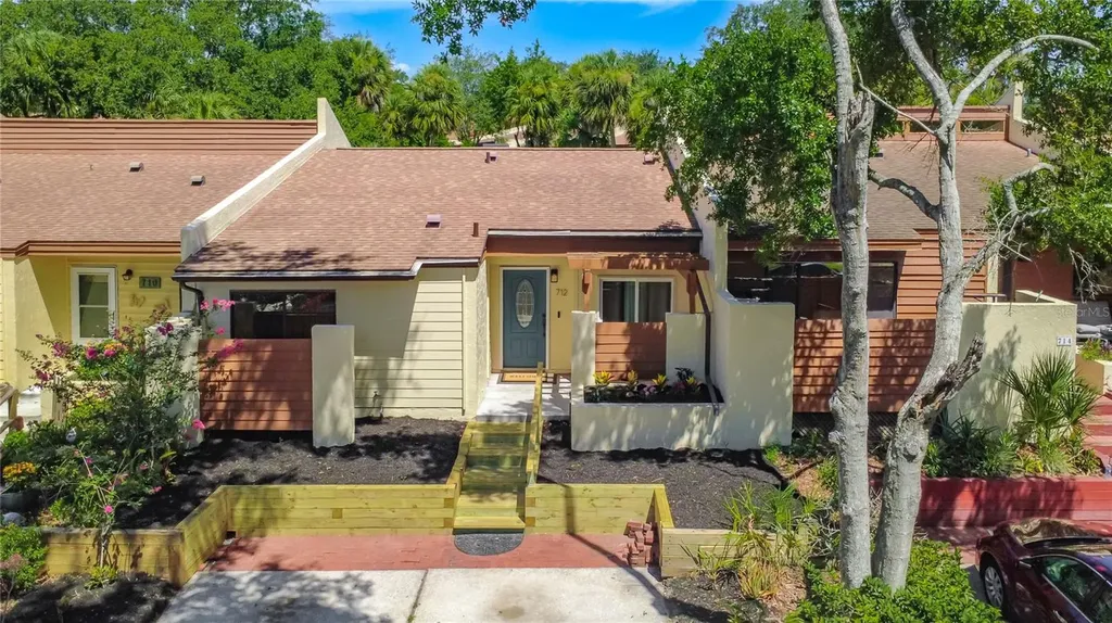 712 Teal Lane Altamonte Springs FL 32701