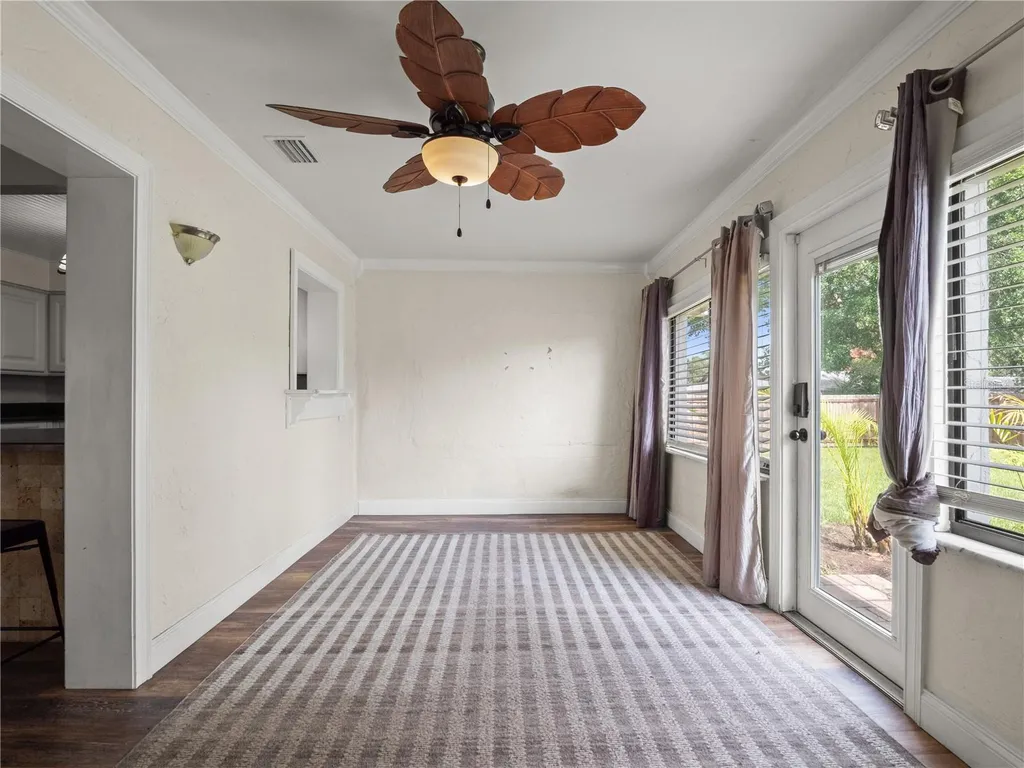 1829 Crownwood Drive Orlando FL 32810