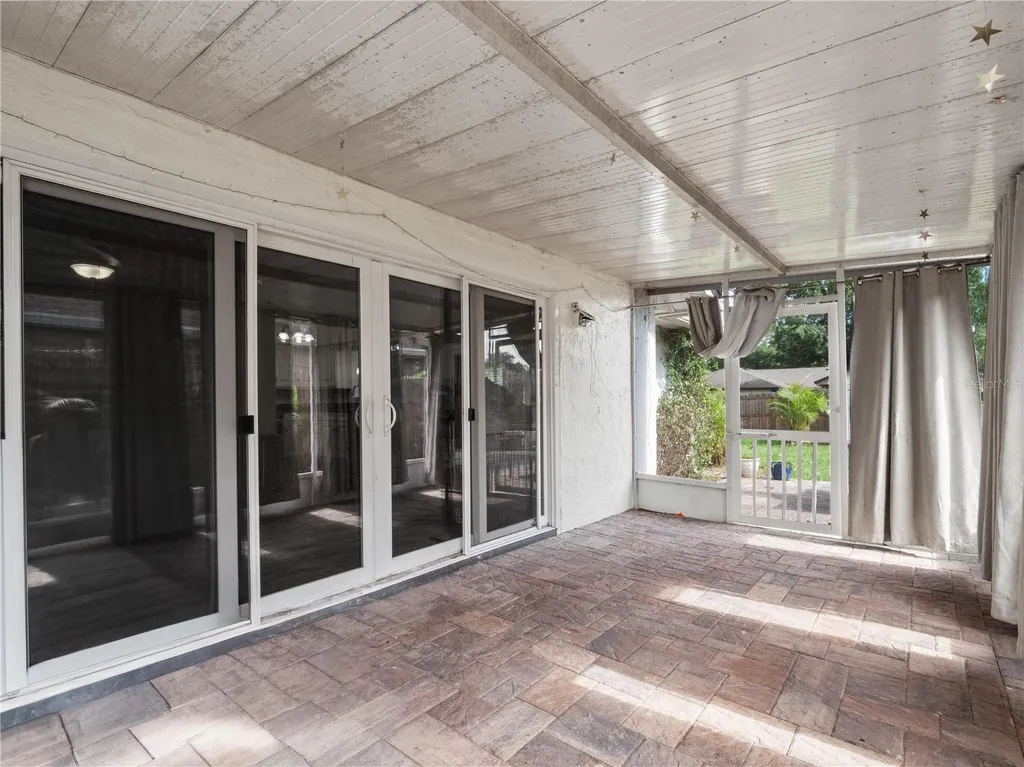 1829 Crownwood Drive Orlando FL 32810