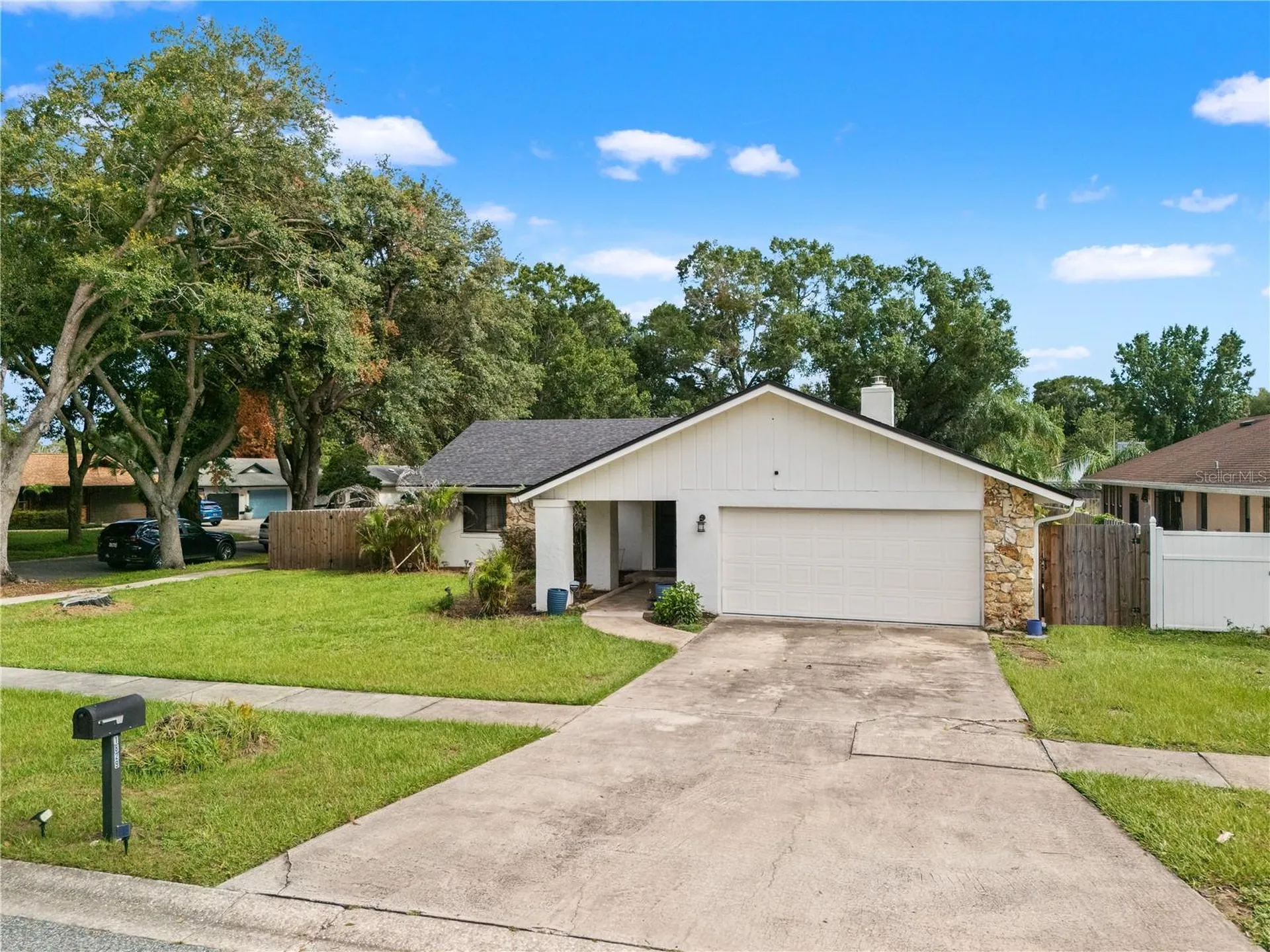 1829 Crownwood Drive Orlando FL 32810