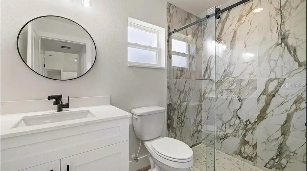 130 Hallmark Avenue Lake Placid FL 33852