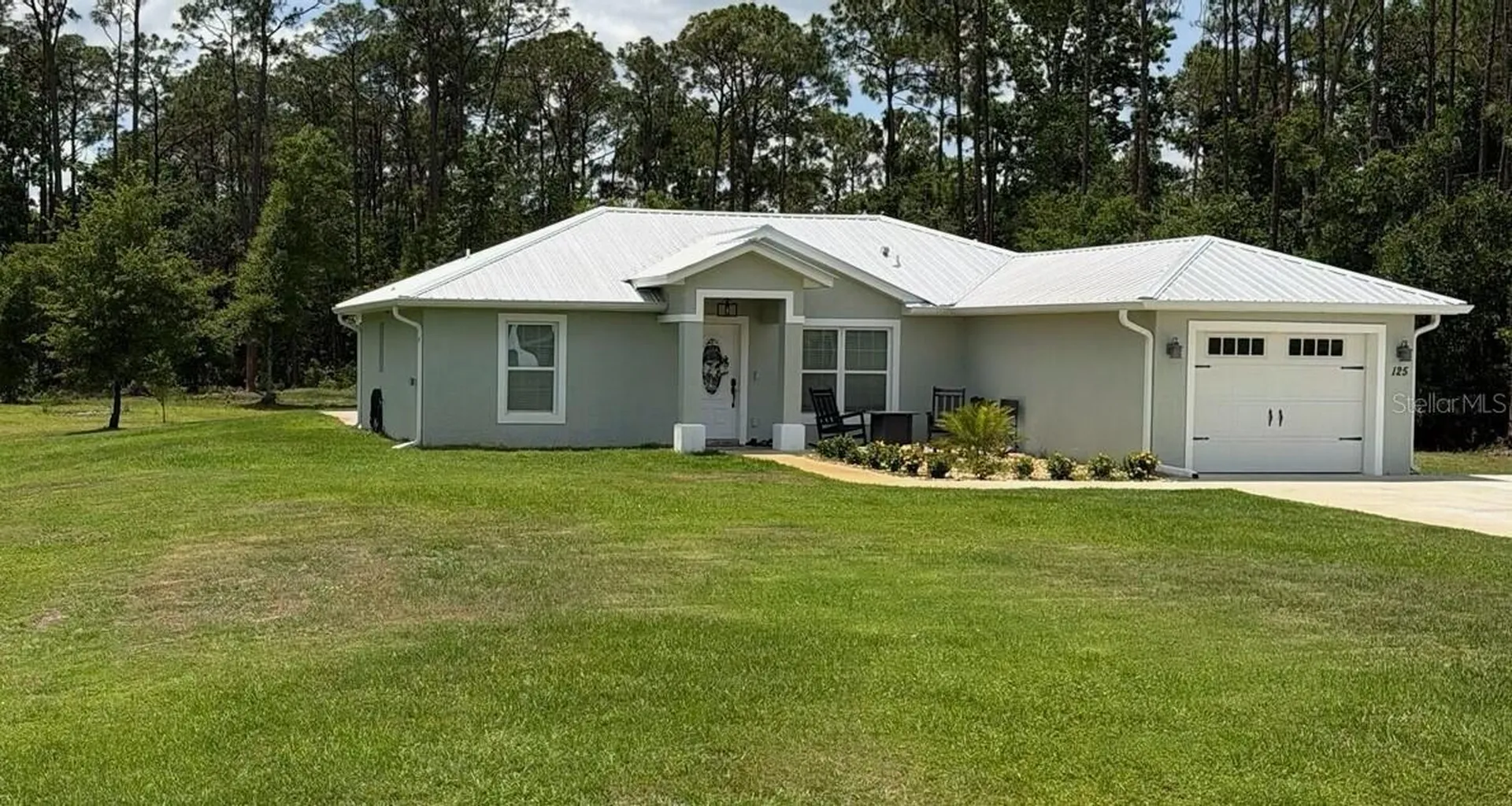 130 Hallmark Avenue Lake Placid FL 33852