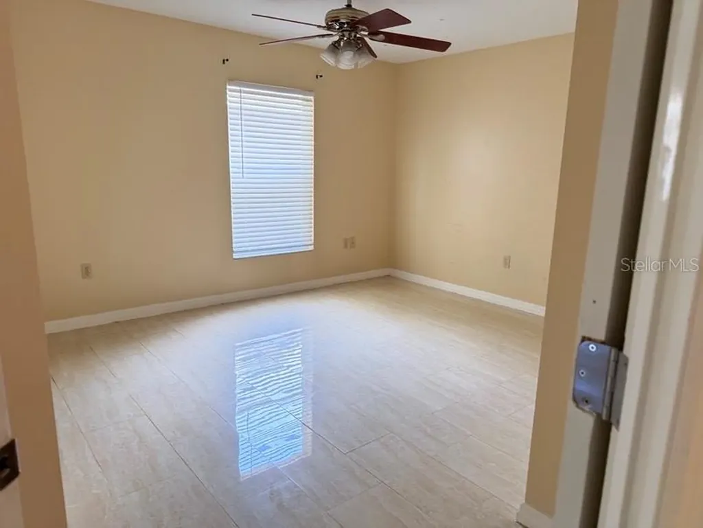 12721 N Ola Avenue Tampa FL 33612