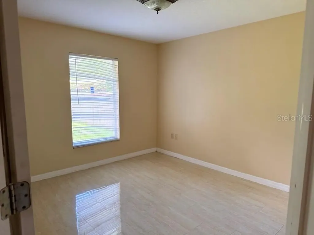12721 N Ola Avenue Tampa FL 33612